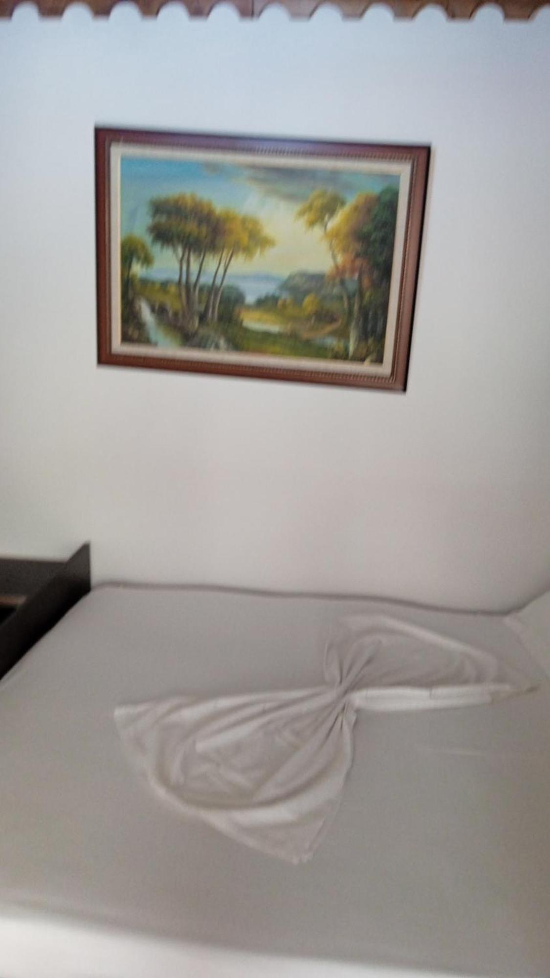 Karafil Guesthouse Gjirokaster Luaran gambar