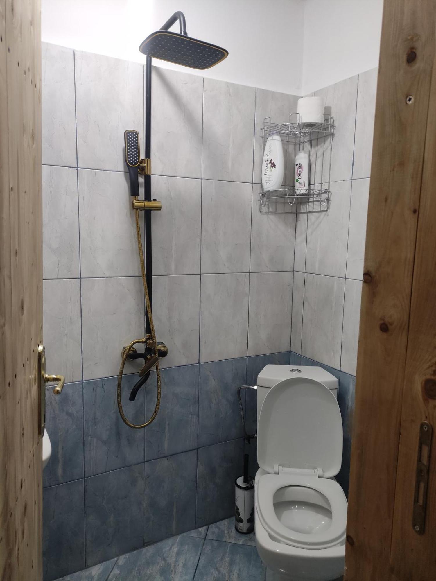 Karafil Guesthouse Gjirokaster Luaran gambar